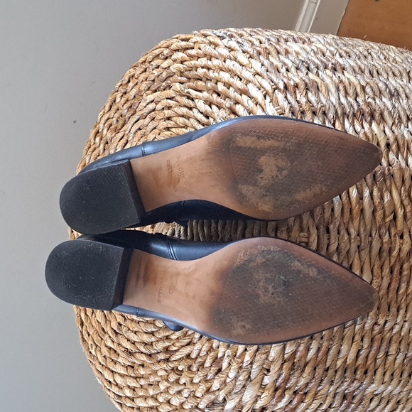 Cole Haan Womens Elyse Black Leather Ankle Booties Pointed Toe Zip 2" Heel S-6.5 - Picture 7 of 8